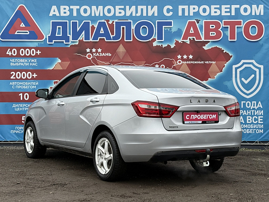 Lada (ВАЗ) Vesta Comfort Multimedia, 2017 года, пробег 256295 км