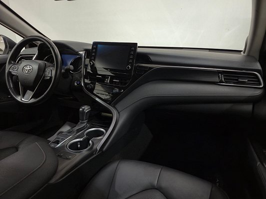 Toyota Camry GR Sport, 2021 года, пробег 51409 км