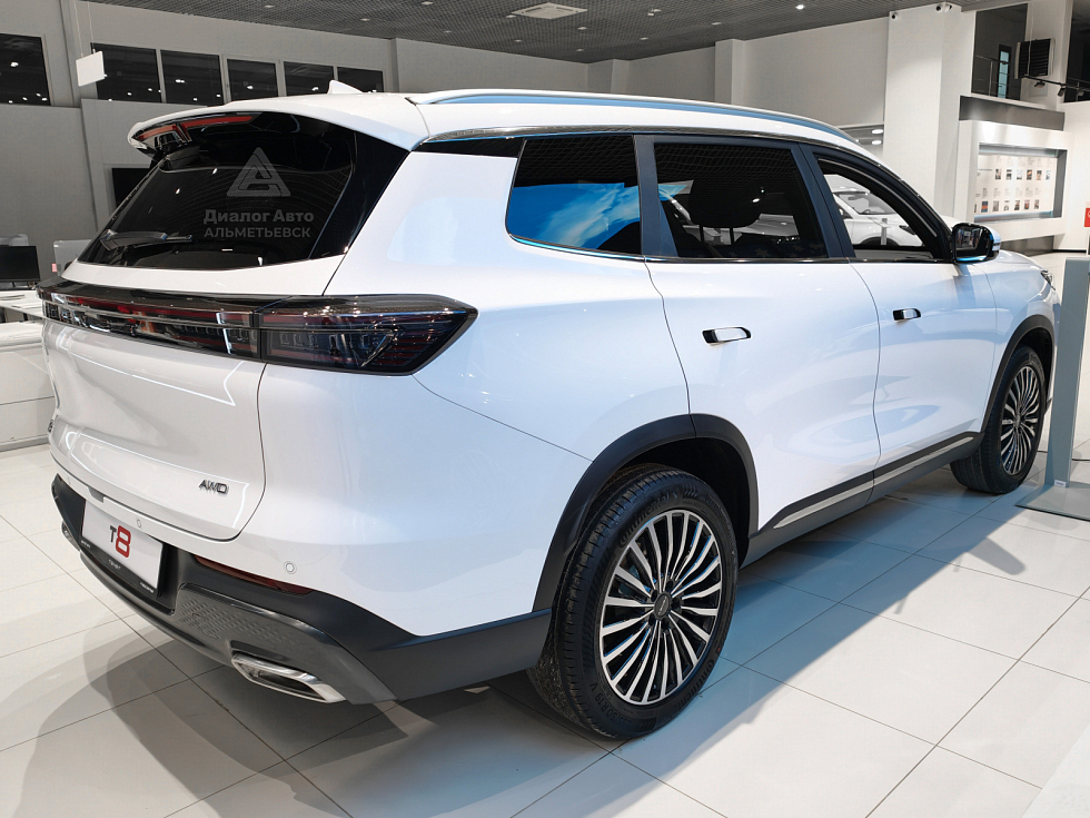 TENET T8 Ультра 4WD, белый