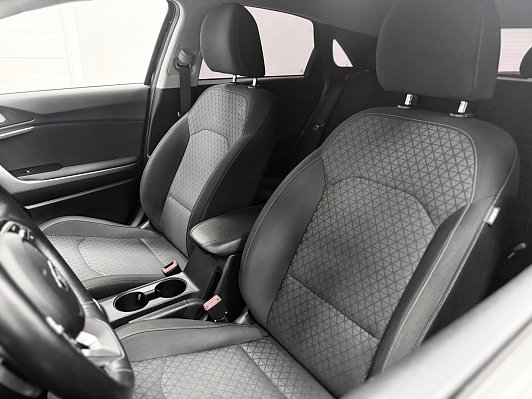 Kia Ceed Luxe, 2020 года, пробег 83000 км