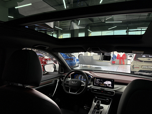 Geely Coolray Flagship, 2021 года, пробег 31000 км