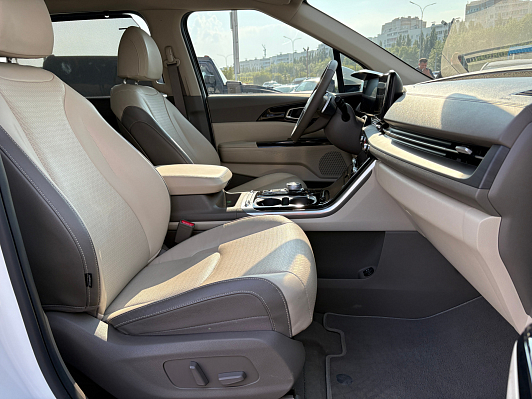 Kia Carnival, 2021 года, пробег 114360 км