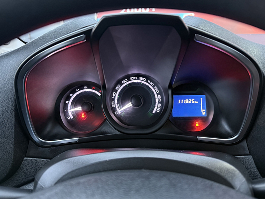 Lada (ВАЗ) XRAY Comfort, 2018 года, пробег 111865 км