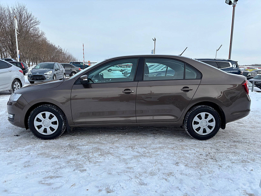 Skoda Rapid Hockey Edition Ambition, 2017 года, пробег 97000 км