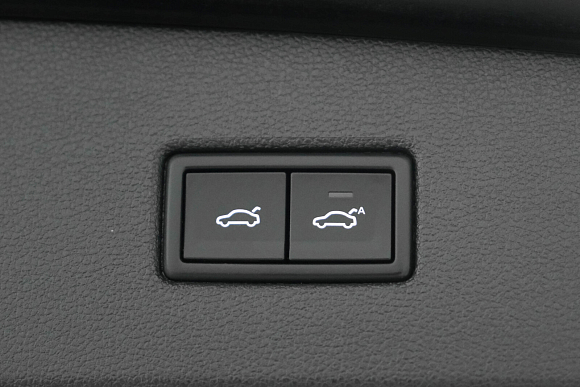 Volkswagen Tiguan Highline, 2018 года, пробег 251323 км