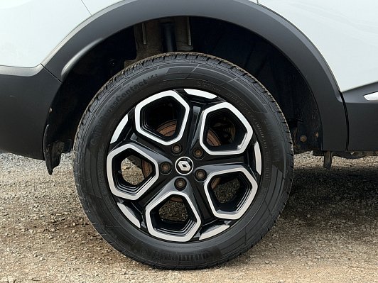 Renault Kaptur Style, 2021 года, пробег 44100 км