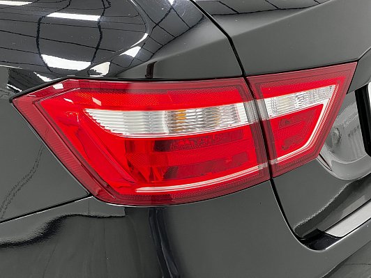Lada (ВАЗ) Vesta Exclusive, 2019 года, пробег 119000 км