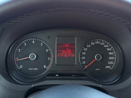 Volkswagen Polo Highline, 2013 года, пробег 242000 км