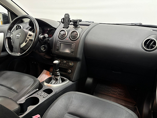 Nissan Qashqai SE+, 2010 года, пробег 155756 км