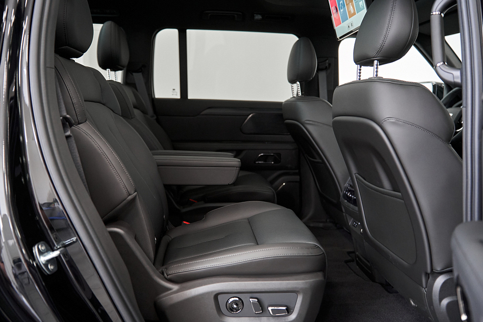 Rox 01 Family, черный