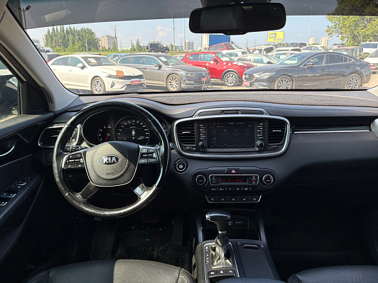 Kia Sorento Prestige, 2018 года, пробег 186000 км