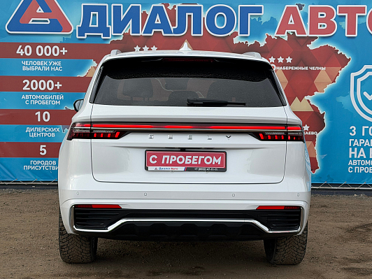 Geely Monjaro Flagship (2023-2025), 2024 года, пробег 28400 км