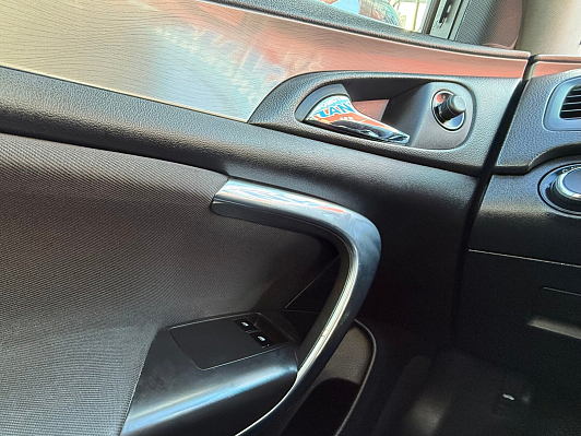 Opel Insignia Essentia, 2013 года, пробег 236001 км