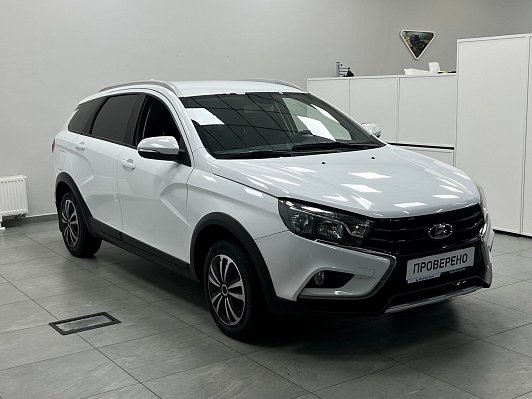 Lada (ВАЗ) Vesta Luxe Prestige, 2019 года, пробег 107353 км