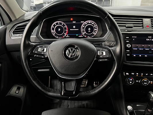 Volkswagen Tiguan Sportline, 2018 года, пробег 161610 км