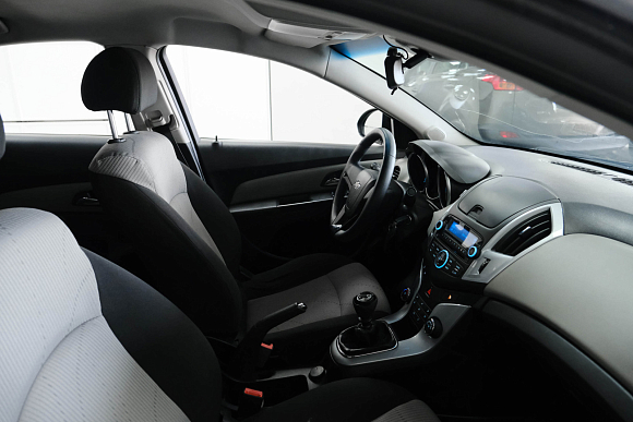 Chevrolet Cruze LT, 2013 года, пробег 150000 км