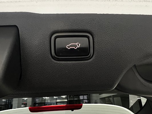 Kia Sorento Лига Европы, 2018 года, пробег 152000 км