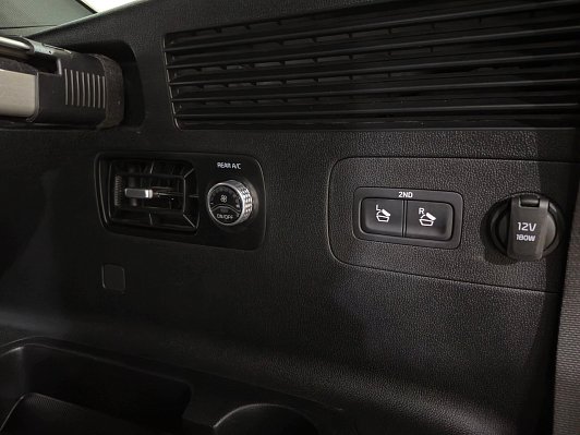 Kia Sorento Premium, 2022 года, пробег 53162 км
