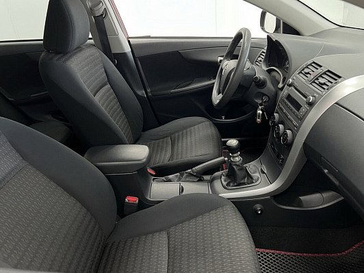 Toyota Corolla, 2010 года, пробег 281000 км