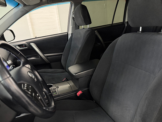 Toyota Highlander, 2013 года, пробег 228793 км