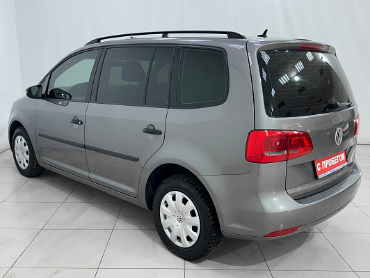 Volkswagen Touran Highline, 2011 года, пробег 191555 км