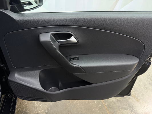Volkswagen Polo Highline, 2019 года, пробег 142465 км