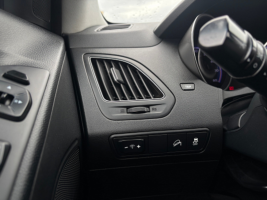 Hyundai ix35 Classic, 2011 года, пробег 179069 км