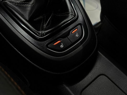 Lada (ВАЗ) Vesta Comfort Multimedia, 2017 года, пробег 105823 км