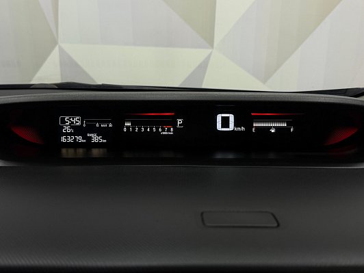 Honda Stepwgn, 2016 года, пробег 163270 км