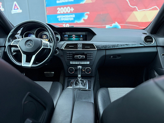 Mercedes-Benz C-Класс, 2012 года, пробег 241159 км
