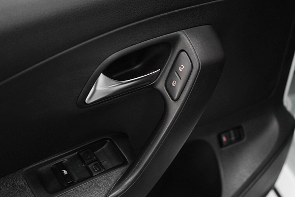 Volkswagen Polo Trendline, 2019 года, пробег 70700 км