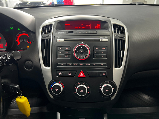 Kia Ceed, 2011 года, пробег 166425 км