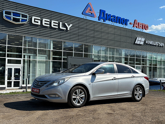 Hyundai Sonata Comfort, 2012 года, пробег 230176 км