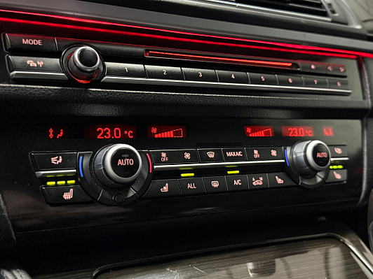 BMW 5 серии 530d Luxury, 2012 года, пробег 356780 км