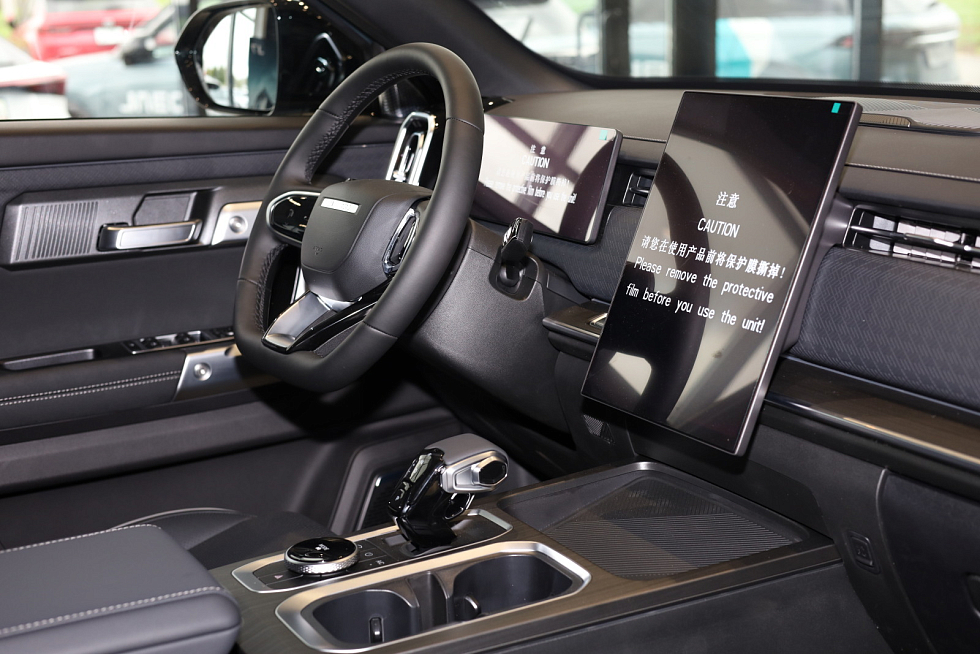 Jaecoo J7 Limited Edition, зеленый