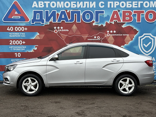 Lada (ВАЗ) Vesta Comfort Multimedia, 2017 года, пробег 256295 км