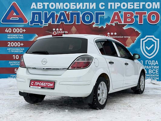 Opel Astra, 2012 года, пробег 234642 км