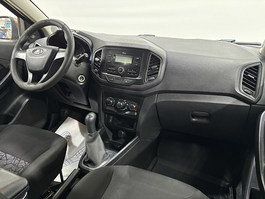 Lada (ВАЗ) XRAY Optima Air conditioner (2018), 2017 года, пробег 143707 км