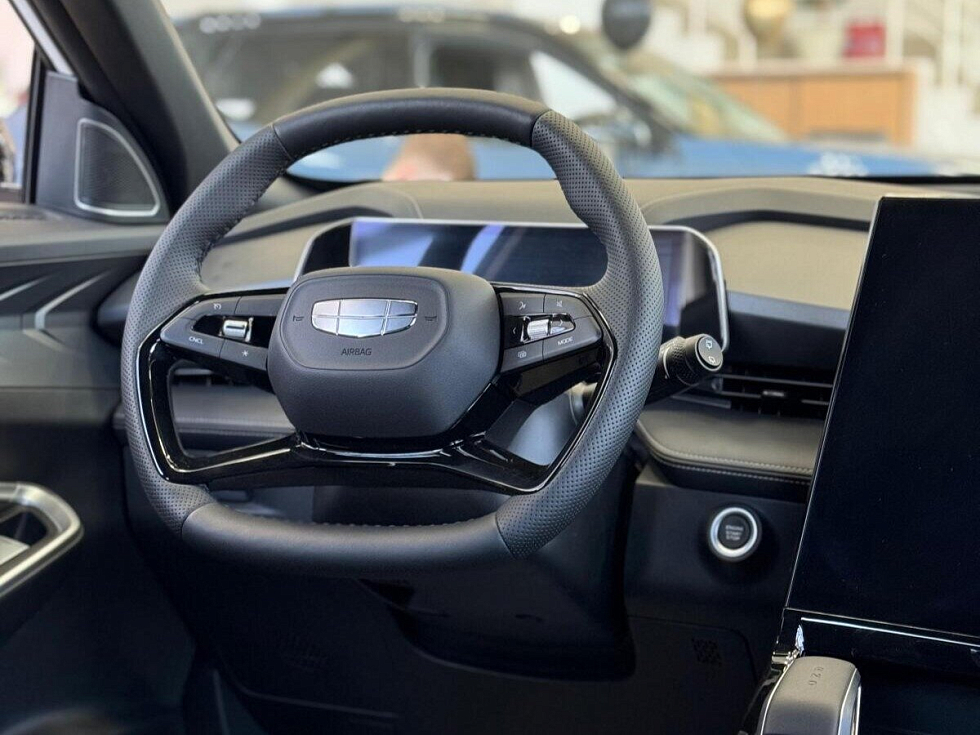 Geely Cityray Флагман, белый