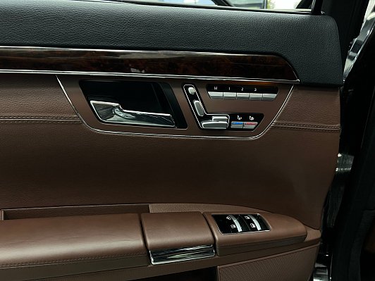 Mercedes-Benz S-Класс, 2012 года, пробег 237000 км