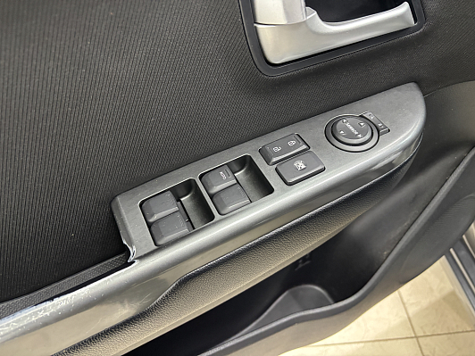 Kia Rio, 2012 года, пробег 112212 км