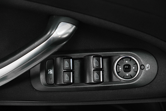 Ford Mondeo Trend, 2013 года, пробег 221194 км