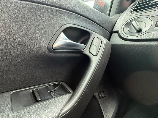 Volkswagen Polo Trendline, 2019 года, пробег 94000 км