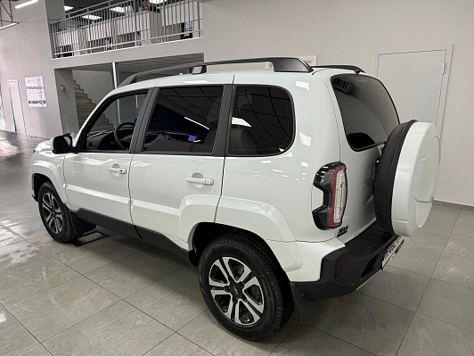 Lada (ВАЗ) Niva Travel Люкс'24, 2024 года, пробег 8051 км