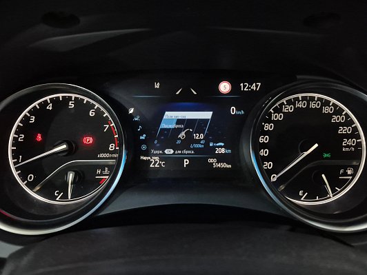 Toyota Camry GR Sport, 2021 года, пробег 51409 км