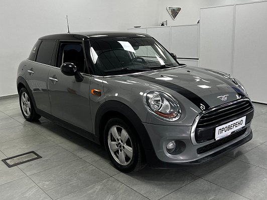 Mini Hatch Cooper, 2018 года, пробег 176005 км