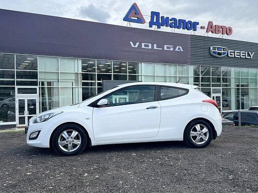 Hyundai i30 Classic, 2013 года, пробег 216013 км