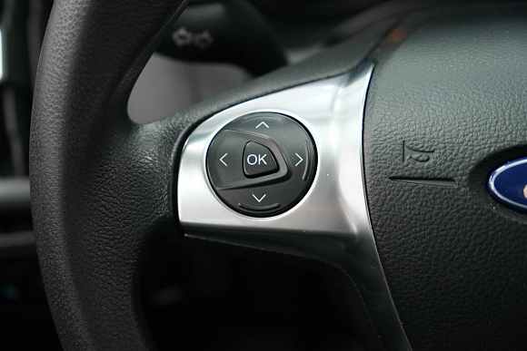 Ford Focus Trend, 2012 года, пробег 90790 км