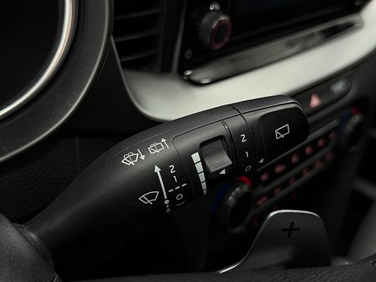 Kia Ceed Luxe, 2020 года, пробег 83000 км