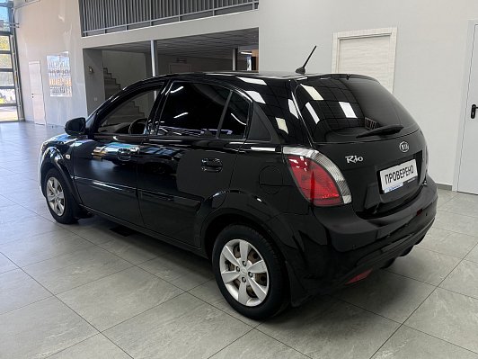 Kia Rio Prestige, 2010 года, пробег 183000 км